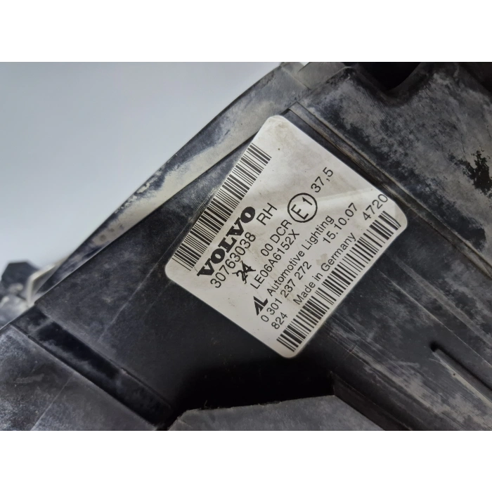 VOLVO S40 V50 SAĞ ÖN FAR 2007-2012 ORJİNAL 30763038