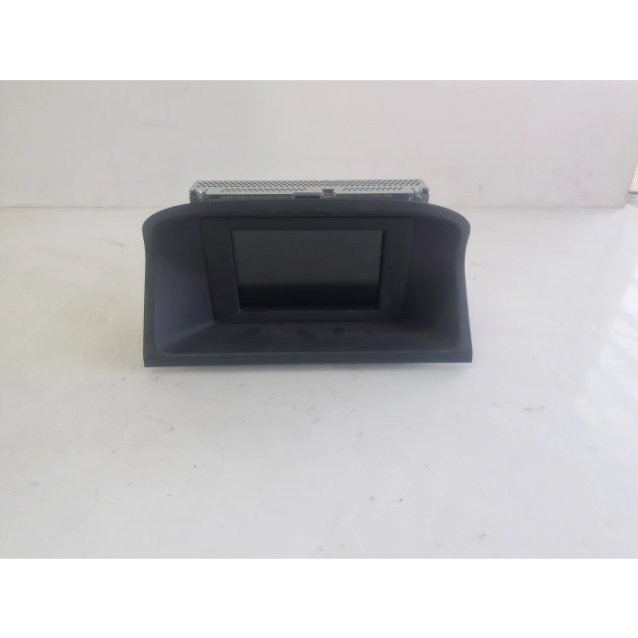 VOLVO V40 ORTA EKRAN ORJİNAL 2012-2016