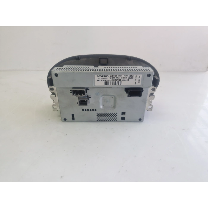 VOLVO V40 ORTA EKRAN ORJİNAL 2012-2016