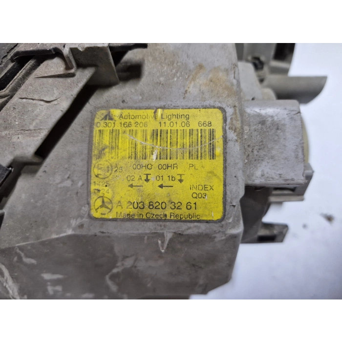 W203 C200 C220 SAĞ ÖN FAR ORJİNAL ÇIKMA 2004-2006