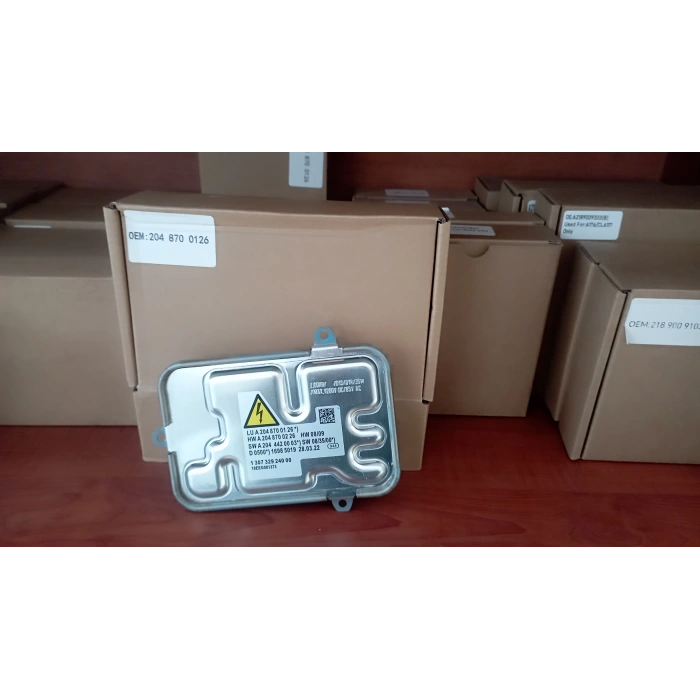 W204 C180 ZENON FAR LED BEYNİ SIFIR 2007-2011