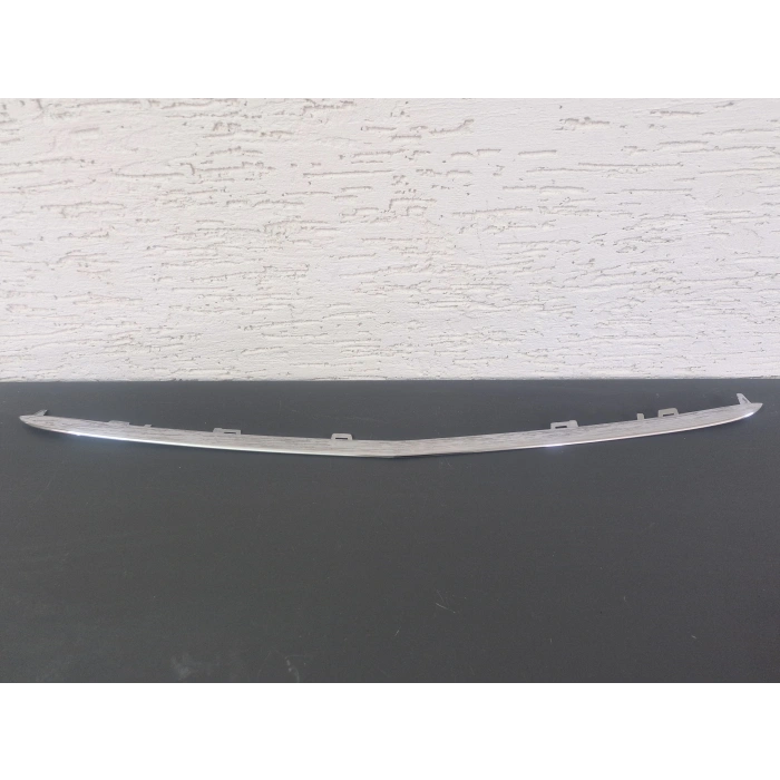 W205 C200 LUXURY ÖN TAMPON ALT ORTA NİKELAJI SIFIR 2014-2018