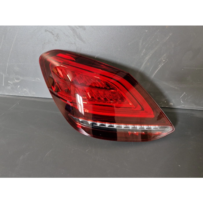 MERCEDES W205 C200 SOL ARKA STOP LAMBASI LEDLİ SIFIR 2019 2020 2021