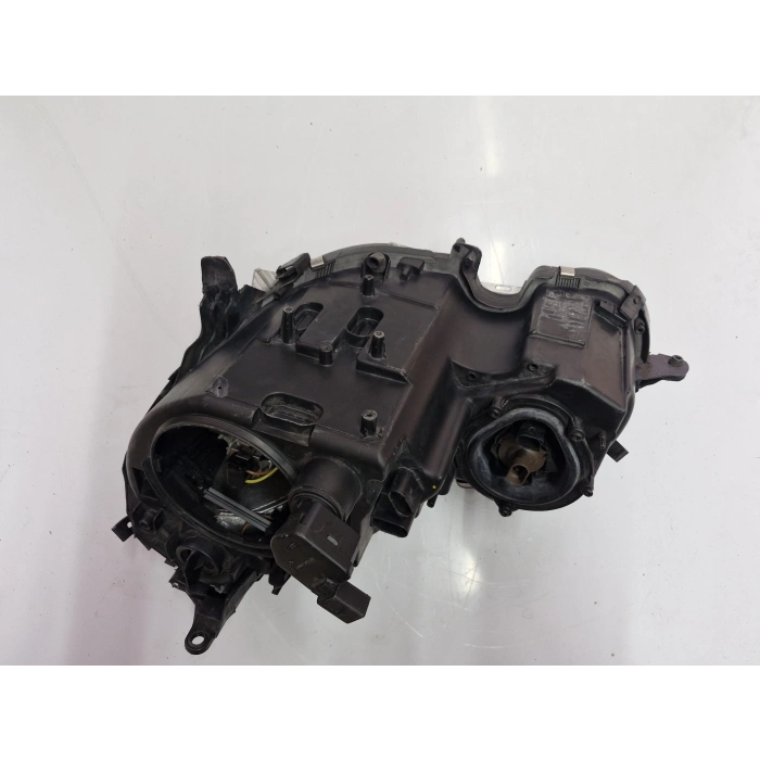 W211 E200 E220 SAĞ ÖN FAR ZENONSUZ ORJİNAL 2002-2006