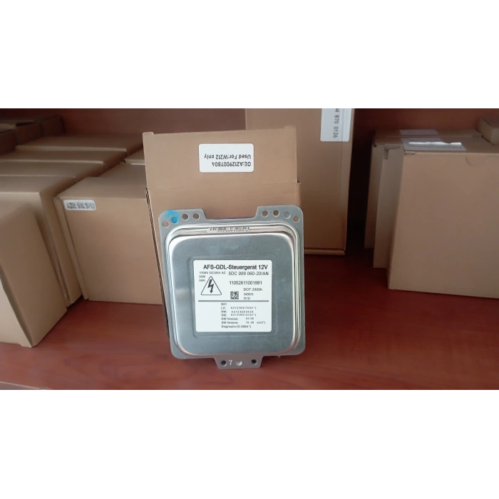 W212 E180 E200 FAR ZENON BEYNİ SIFIR 2009-2012