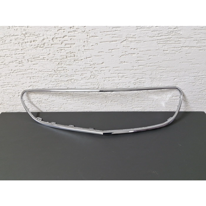 W212 E180 E200 ÖN PANJUR NİKELAJI ÇERÇEVESİ SIFIR 2013-2016