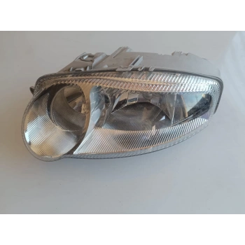 ALFA ROMEO 147 SOL ÖN FAR MOTORLU SIFIR AYARINDA 2001-2005