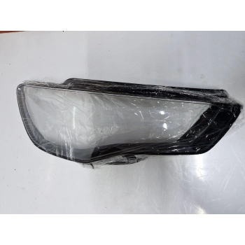 AUDİ A3 SAĞ ÖN FAR CAMI SIFIR 2013-2016