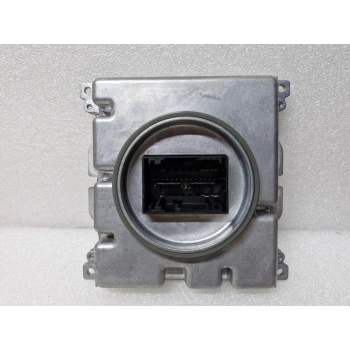 AUDİ A4 Q7 PASSAT TİGUAN ZENON FAR BEYNİ ORJİNAL 7PP941572AB