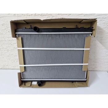 BERLİNGO PARTNER PİCASSO C4 C5 DS5 SU RADYATÖRÜ SIFIR KALE