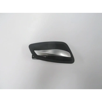 BMW 3 SERI- E90- 05/11; ÖN KAPI İÇ AÇMA KOLU SOL SİYAH (ELCEĞİ NİKELAJLI) (HUSHAN)