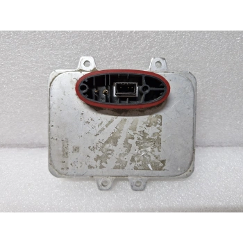 BMW E60 520 LCI FAR ZENON BEYNİ ORJİNAL 5DV009000-00