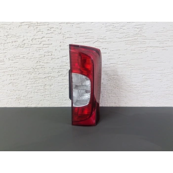 FİAT FİORİNO SAĞ ARKA STOP LAMBASI ÇİFT KAPI DUYSUZ SIFIR 2008-2019