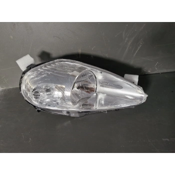 FİAT GRANDE PUNTO SAĞ ÖN FAR MOR SOKET SIFIR 2008-2011