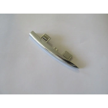 FIAT LINEA- 12/17; SİS LAMBA KAPAĞI ALT NİKELAJI SOL