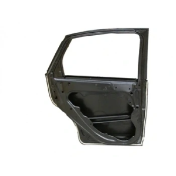 FORD FOCUS- SD/HB- 05/07; ARKA KAPI KOMPLE SOL SİYAH BAND DELİKSİZ (İCELİ/ÇEKOMASTİKLİ) (BFN)