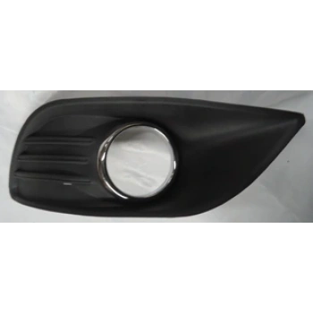 FORD FOCUS- SD/HB- 08/11; SİS LAMBA KAPAĞI SAĞ SİS DELİKLİ SİYAH (SİS YUVASI NİKELAJLI) (TW)