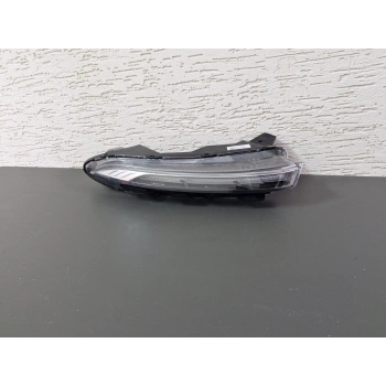 HYUNDAİ BAYON SAĞ ÖN FAR ÜST SİNYALİ SIFIR 2021-2024