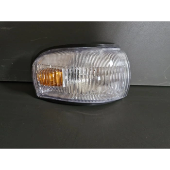 HYUNDAİ H100 SAĞ ÖN FAR SİNYAL LAMBASI SIFIR 1993-1996