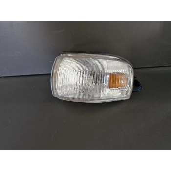HYUNDAİ H100 SOL ÖN FAR SİNYAL LAMBASI SIFIR 1993-1996