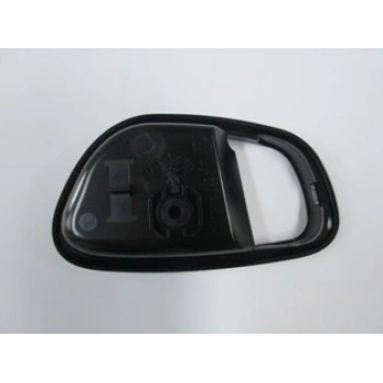 HYUNDAI I10- 08/11; ÖN KAPI İÇ AÇMA KOLU ÇERÇEVESİ SAĞ SİYAH