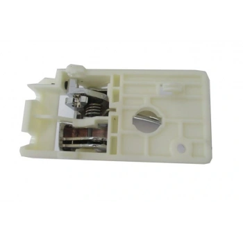 HYUNDAI TUCSON- 05/10; ÖN KAPI İÇ AÇMA KOLU SOL NİKELAJLI