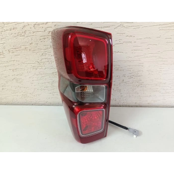 ISIZU D-MAX SAĞ ARKA STOP LEDSİZ DUYLU SIFIR 2020-2021