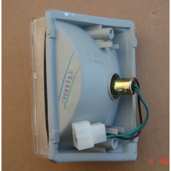 ISUZU WFR- MİNİBÜS- 89/96; ÖN SİNYAL SOL BEYAZ (TYC)