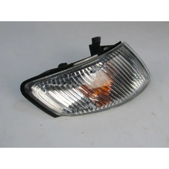 MAZDA 626- SD/HB- 98/00; ÖN SİNYAL SAĞ (SİYAH ÇERÇEVELİ) (CASP)