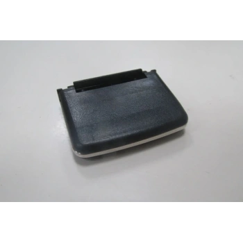 MERCEDES B CLASS- W245- 05/11; HAVALANDIRMA IZGARASI YÖN DÜĞMESİ