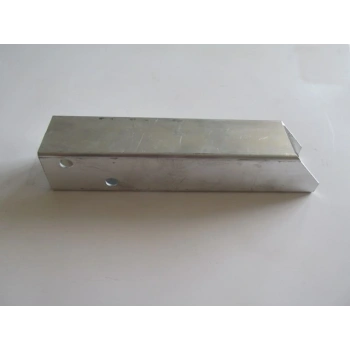 MERCEDES B CLASS- W246- 12/14; ÖN PANEL BAĞLANTI BRAKETİ (KÜÇÜK) SAĞ/SOL AYNI (ADET)