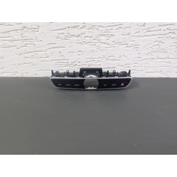 MERCEDES W213 E180 E200 DÖRTLÜ DÜĞMESİ SIFIR 2016-2019