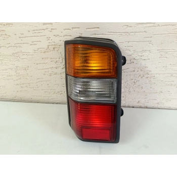 MİTSUBİSHİ L-300 SOL ARKA STOP LAMBASI SIFIR DUYLU 1988-2008