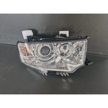 MİTSUBİSHİ L200 SAĞ ÖN FAR SIFIR MERCEKLİ MOTORLU 2010-2014