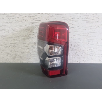 MİTSUBİSHİ L200 SOL ARKA STOP LAMBASI LEDLİ DUYLU 2019-2021 SIFIR AYARINDA