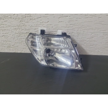 NİSSAN NAVARA SAĞ ÖN FAR MOTORLU SIFIR 2012-2014