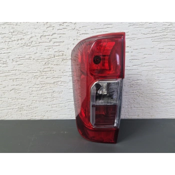 NİSSAN NAVARA SOL ARKA STOP LAMBASI DUYLU SIFIR 2015-2018