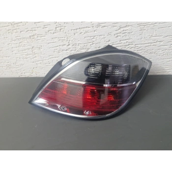 OPEL ASTRA H SAĞ ARKA STOP LAMBASI FÜME DUYSUZ SIFIR 2007-2014