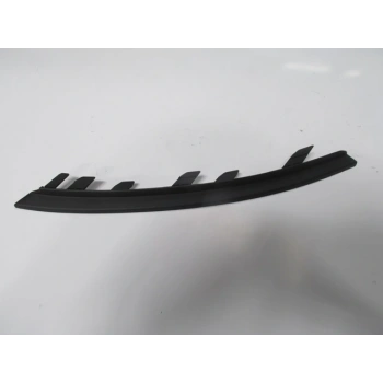 OPEL CORSA- E- 15/19; ÖN TAMPON PANJURU ÇITASI SAĞ (SİS LAMBA KAPAĞI ALT ÇITASI)(TW)