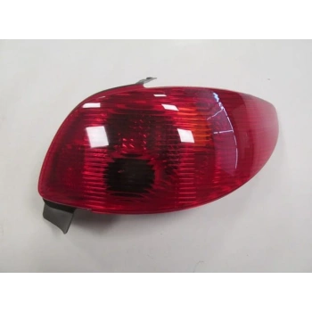 PEUGEOT 206- HB- 03/09; STOP LAMBASI SAĞ KIRMIZI (5KAPI) (MARS)