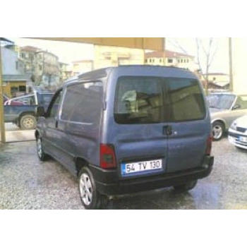 PEUGEOT PARTNER- 96/02; ARAÇ BİLGİLERİ VE RESİMLERİ