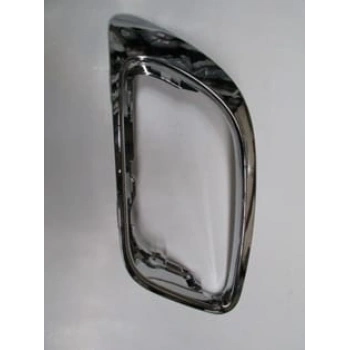 RENAULT FLUENCE- 13/16; SİS LAMBA ÇERÇEVESİ SAĞ NİKELAJLI