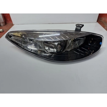 RENAULT FLUENCE SAĞ ÖN FAR SİYAH 2013-2016 SIFIR AYARINDA