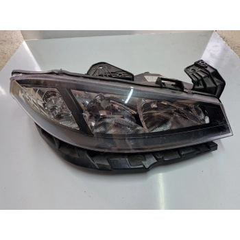 RENAULT LAGUNA SAĞ ÖN FAR 2001-2007 SIFIR AYARINDA