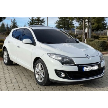 RENAULT MEGANE- 3- HB- 10/13; ARAÇ BİLGİLERİ VE RESİMLERİ