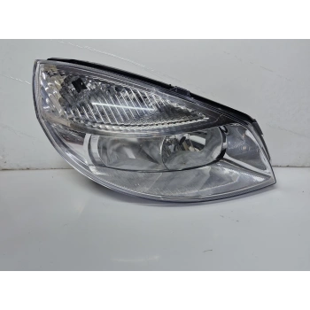 RENAULT SCENİC SAĞ ÖN FAR 2003-2006 SIFIR AYARINDA