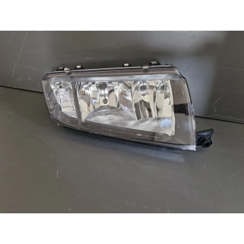 SKODA FABİA SAĞ ÖN FAR MOTORSUZ SİYAH SIFIR 2004-2007