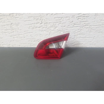 SKODA SUPERB SAĞ ARKA BAGAJ İÇ STOP LAMBASI SIFIR 2008-2015