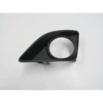 TOYOTA COROLLA- E150- 07/10; SİS LAMBA KAPAĞI SOL SİS DELİKLİ (FPI)