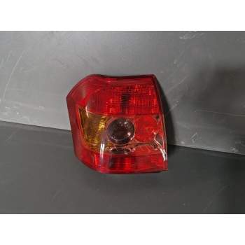 TOYOTA COROLLA HB SAĞ ARKA STOP LAMBASI SIFIR 2004-2007